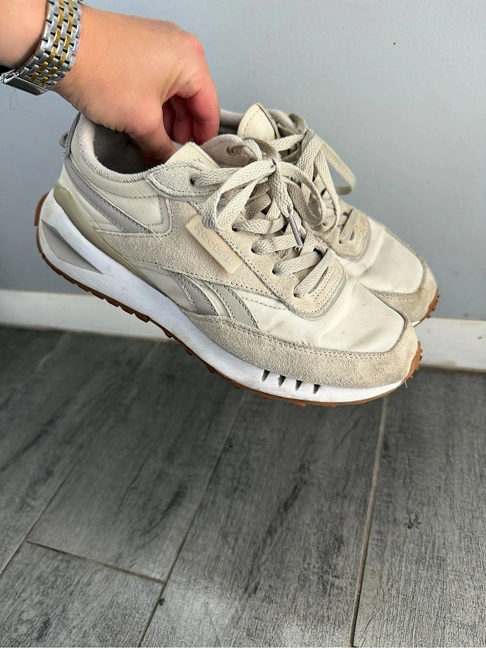 Reebok Classic Women's Cream Sneakers US 8.0